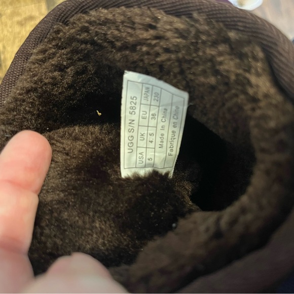 Ugg brown boot size 5 - Picture 4 of 5